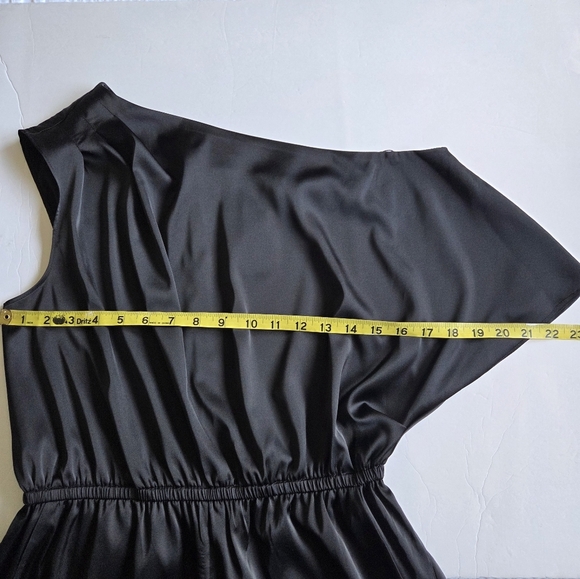 BOLD elements Black Satin Jumpsuit - Picture 3 of 10